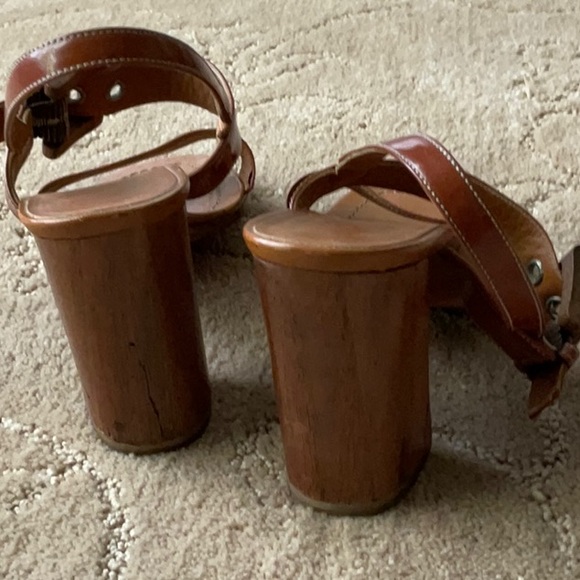 Prada vintage chunky heel sandals. - Picture 2 of 5